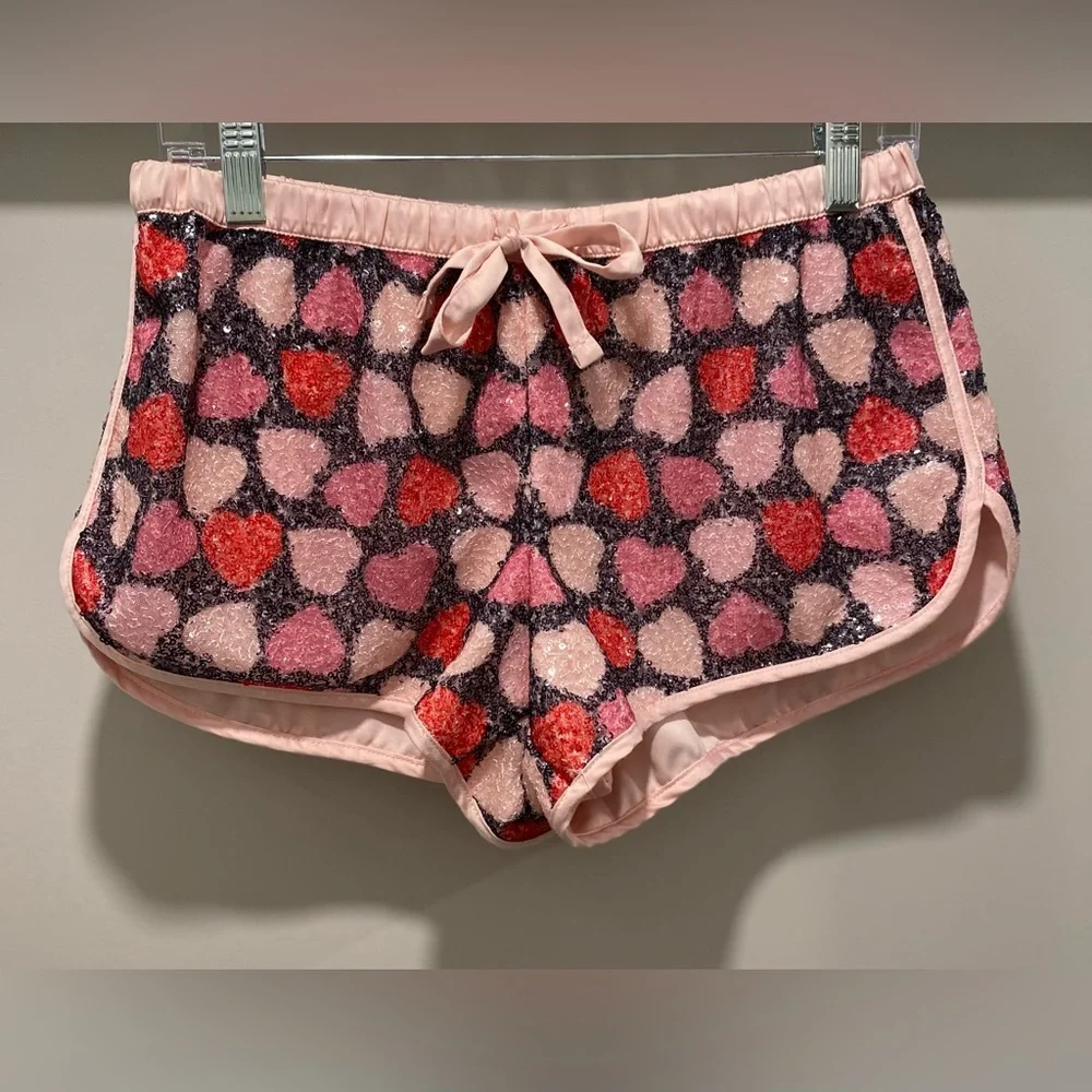 Victoria's Secret Red & Pink Sequin Heart Print Dolphin-Hem Sleep Shorts - XS - Picture 6 of 14
